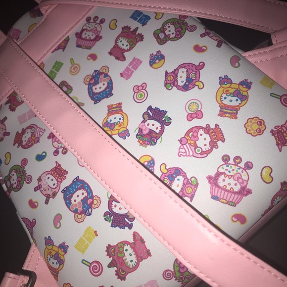 Hello Kitty Loungefly - Picture 3 of 4